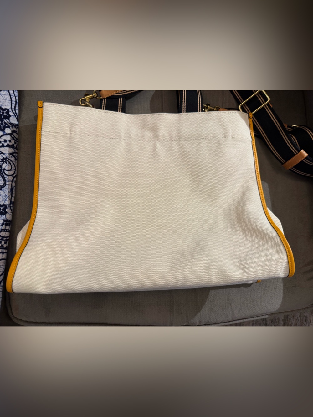 Camp Coach Canvas Tote 40 - Picture 7 of 14